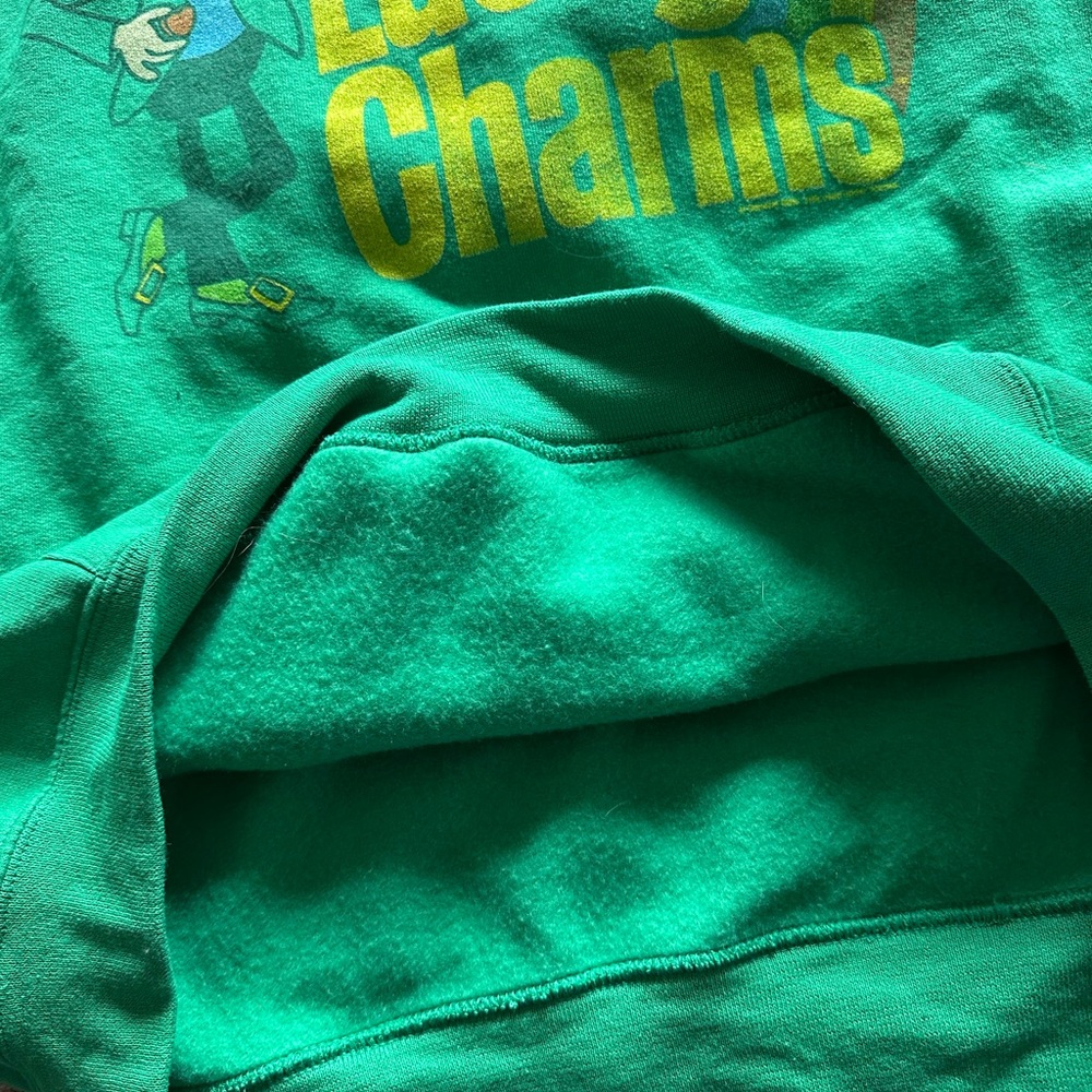 Lucky Charms green st. patrick’s day irish Graphic Hoodie unisex large NWOT ☘️ - Picture 3 of 5